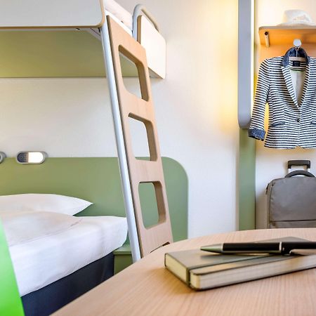 Ibis Budget Portsmouth Esterno foto