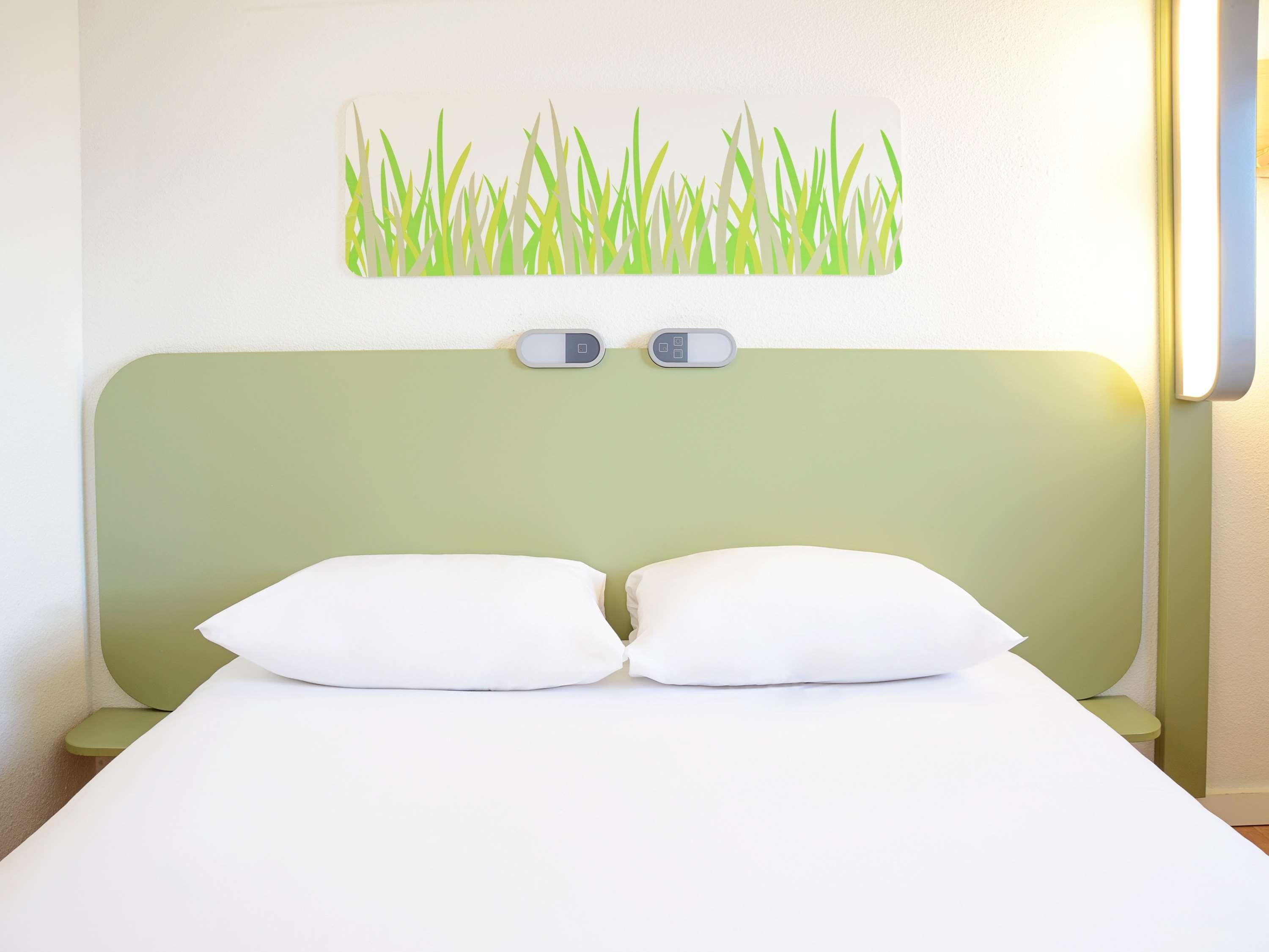 Ibis Budget Portsmouth Esterno foto