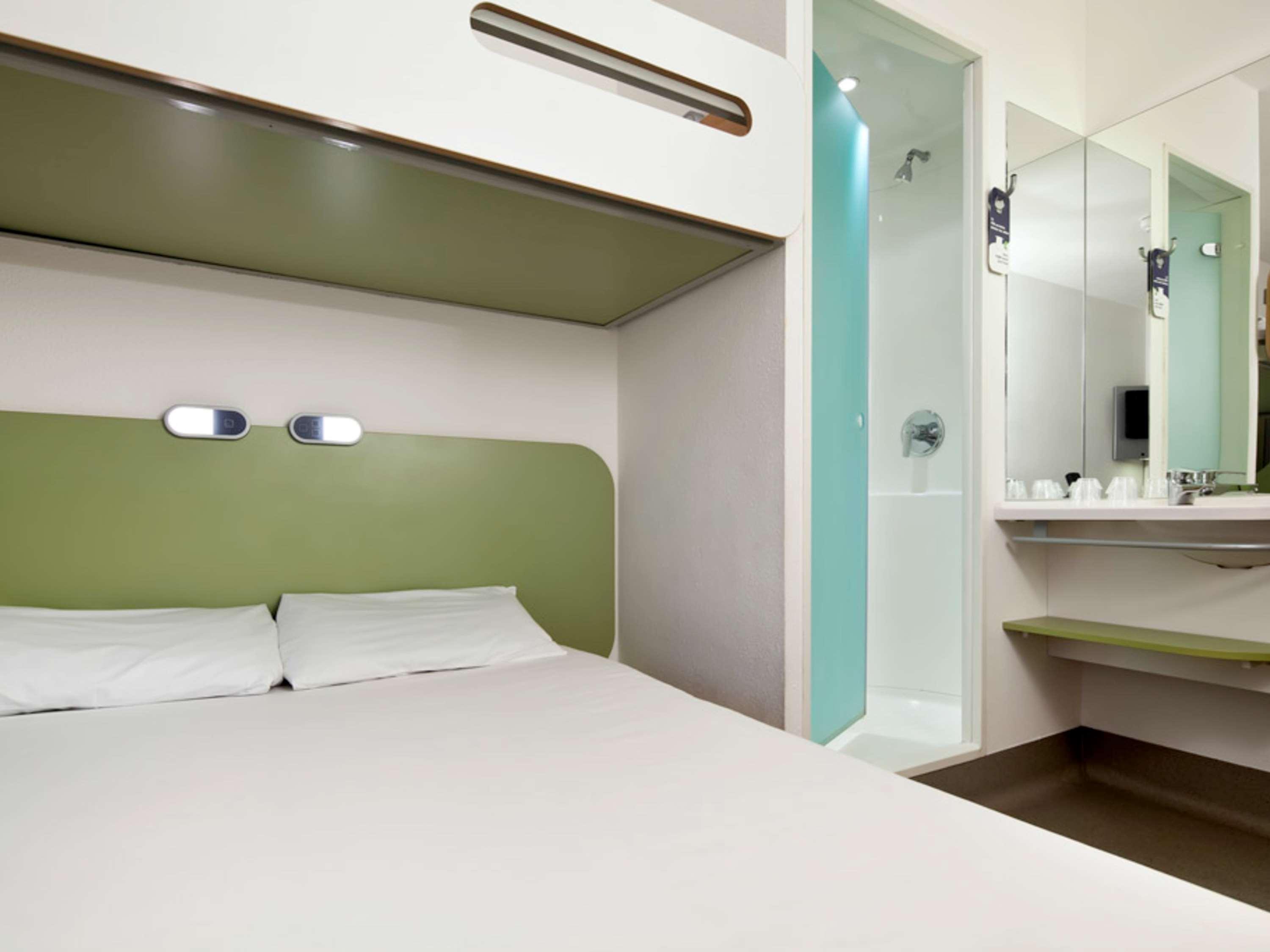 Ibis Budget Portsmouth Esterno foto