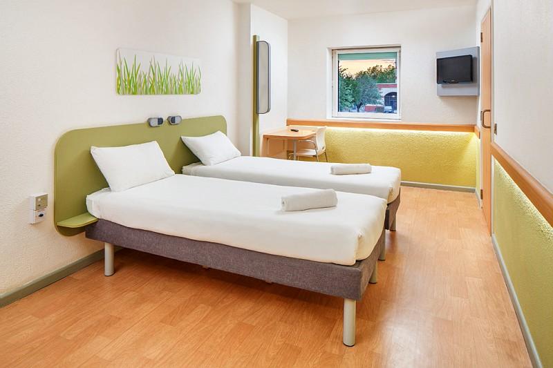 Ibis Budget Portsmouth Esterno foto