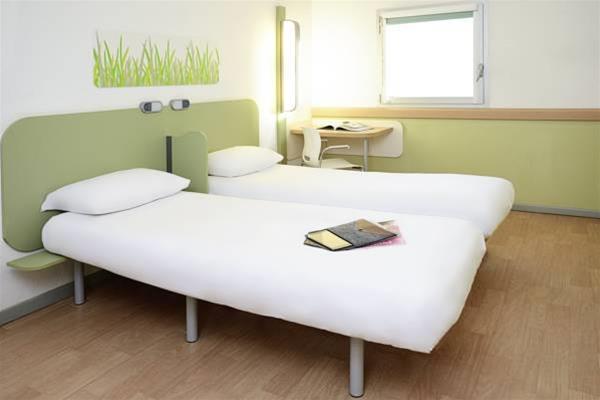 Ibis Budget Portsmouth Esterno foto